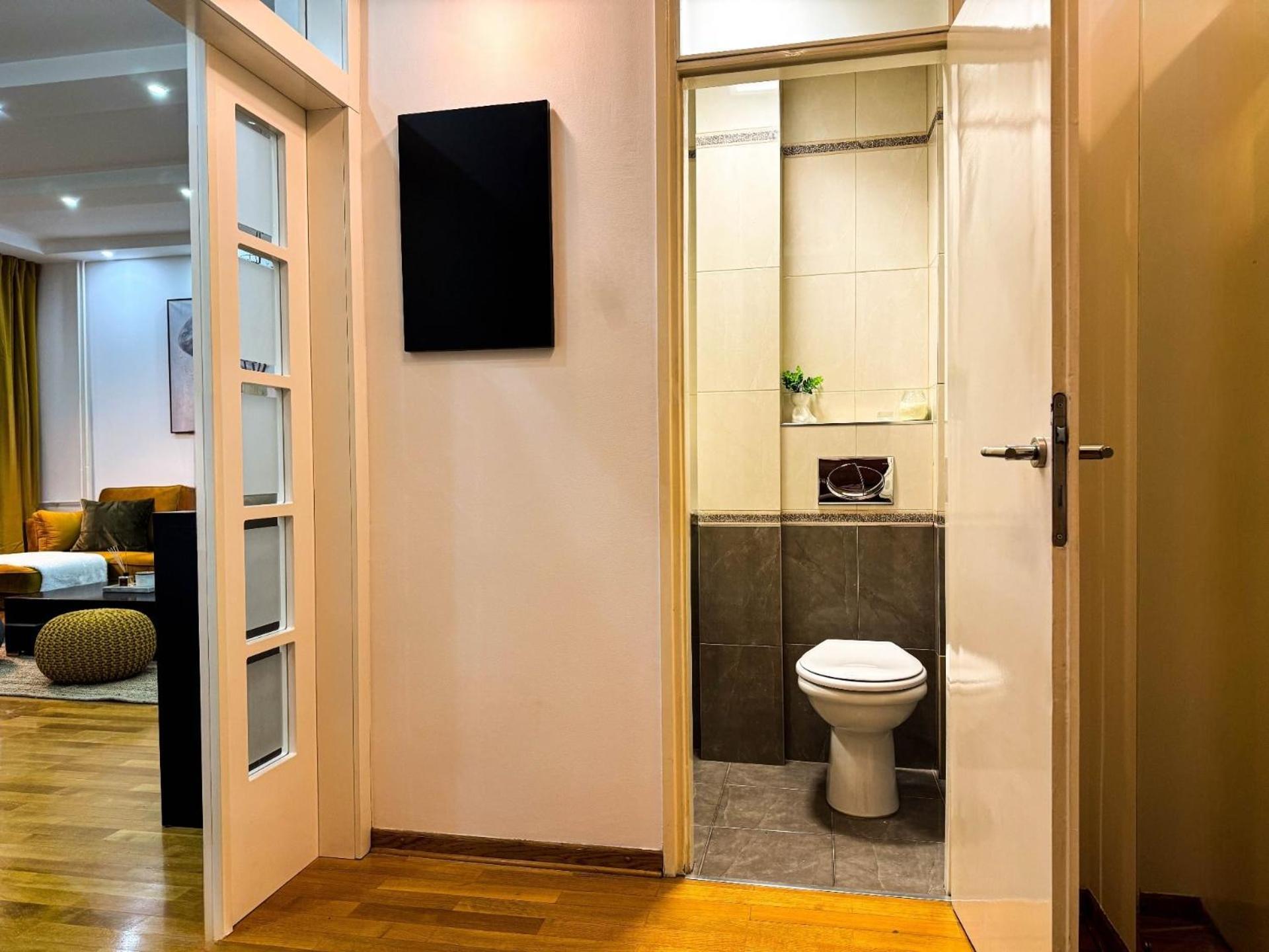 Big Company Old Town Treasure Renovated Apartment Beograd Bagian luar foto